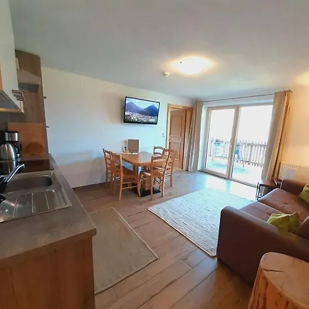 Сasa de vacaciones Spacious Holiday With Terrace Umhausen